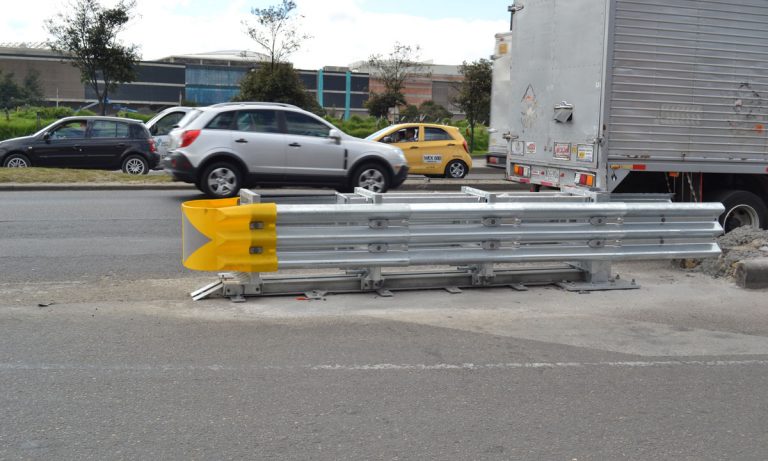 Sistemas de Contención Vehicular - G-Vial